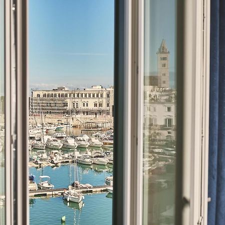 Miche Luxury Home - Appartamento Vista Mare A Трани Экстерьер фото